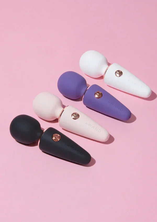 LeWandMiniMicroWand16 @ Happytoys Sexshop: online sex shop for Feeling Happy & Easy 😊 the erotic store owned by a woman