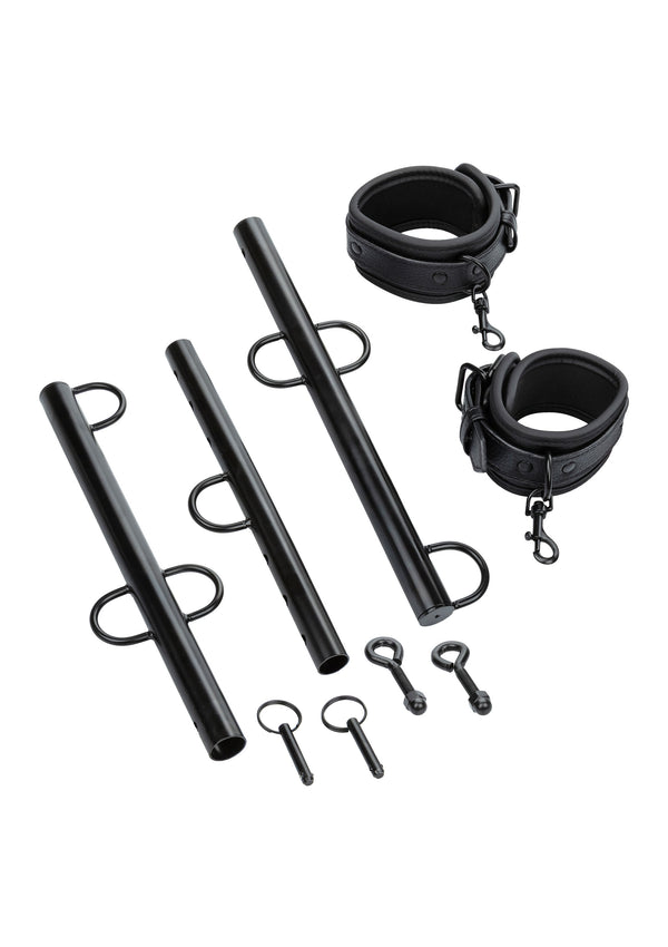 Spreader Bar with Cuffs by CalExotics Nocturnal