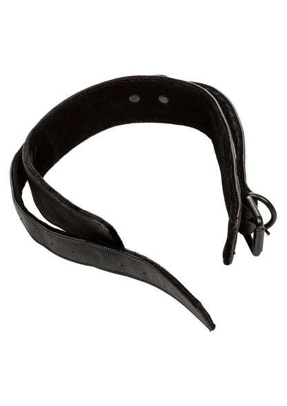 CalExoticsBoundlessCollarwithLeash4 @ Happytoys Sexshop: online sex shop for Feeling Happy & Easy 😊 the erotic store owned by a woman