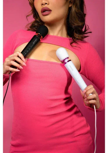 LeWandPetitPluginMassagerbyLeWand15 @ Happytoys Sexshop: online sex shop for Feeling Happy & Easy 😊 the erotic store owned by a woman