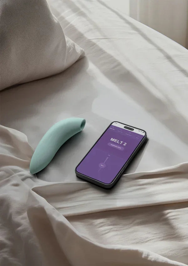Melt2AirpressureVibratorGreenbyWeVibe10 @ Happytoys Sexshop: online sex shop for Feeling Happy & Easy 😊 the erotic store owned by a woman