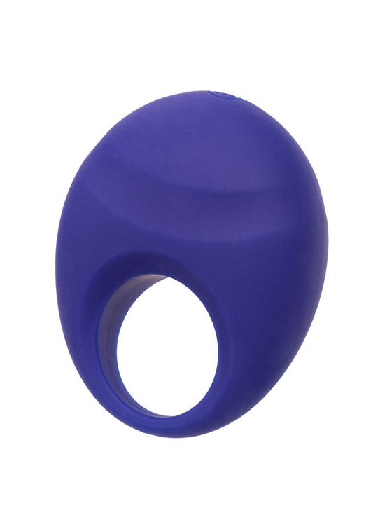Rechargeable_Ring_Embrace_by_CalExotics_Closer | bestel discreet online bij Happytoys, de erotische webshop geleid door een vrouw.