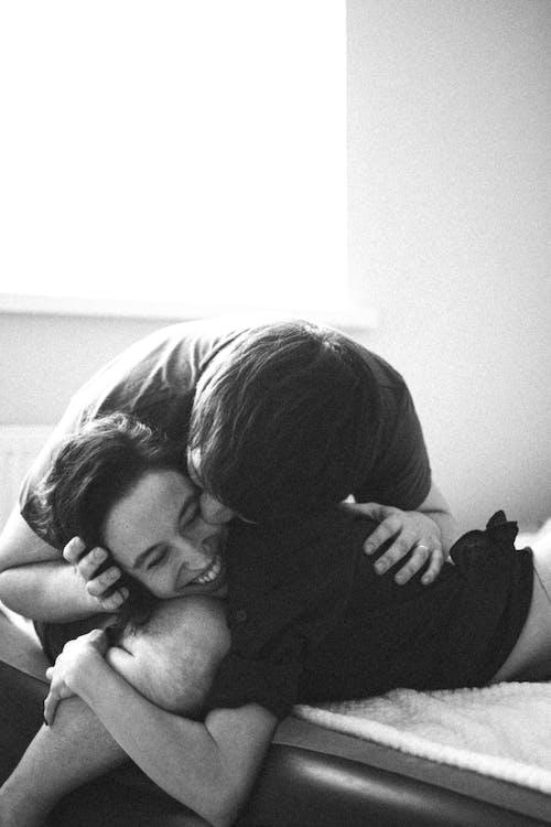 pexels-photo-11160162_de25a185-4f0f-4854-bed4-8df167a3014a @ Happytoys Sexshop: online sex shop for Feeling Happy & Easy 😊 the erotic store owned by a woman