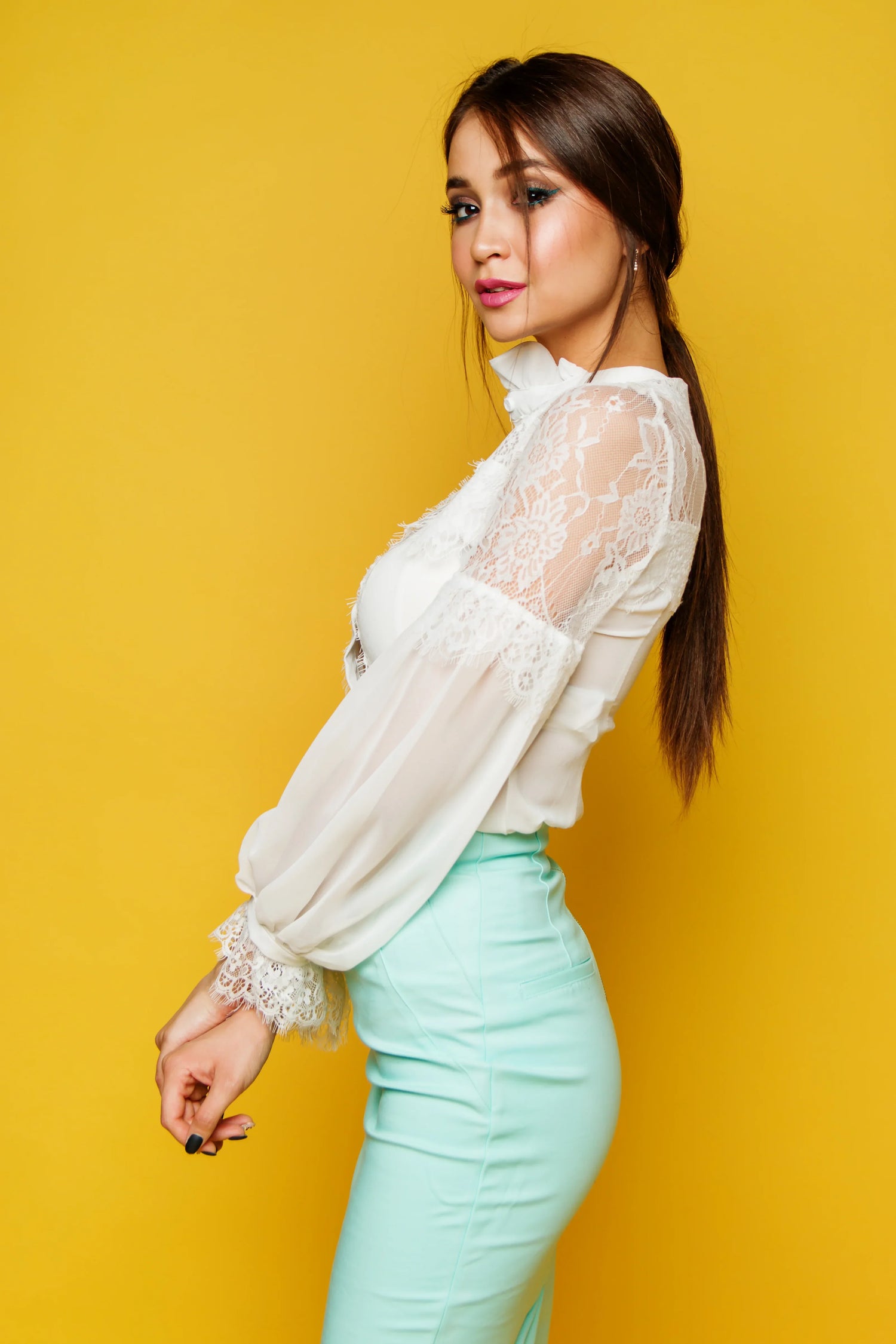pexels-photo-2065200_85090491-248b-4c49-9a38-f96ed6c00b4c @ Happytoys Sexshop: online sex shop for Feeling Happy & Easy 😊 the erotic store owned by a woman